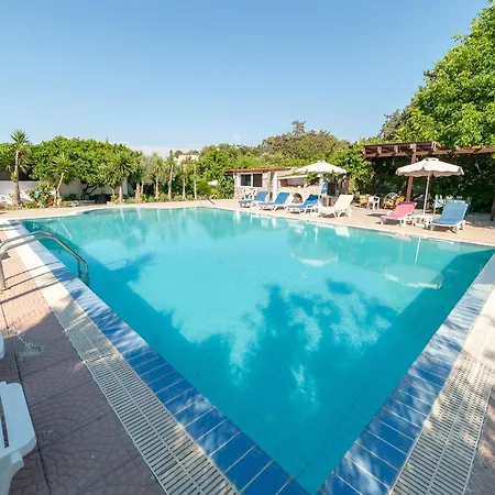 Artemis - Garden House With Pool View